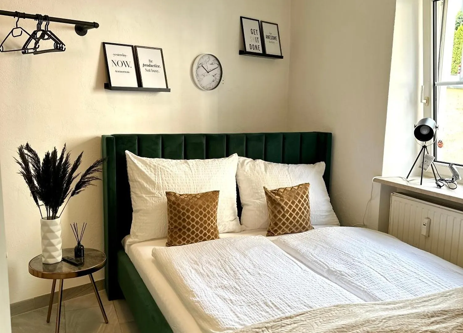 Cozy Stay For 2 - 5 Min To Main Station Salzburg location
